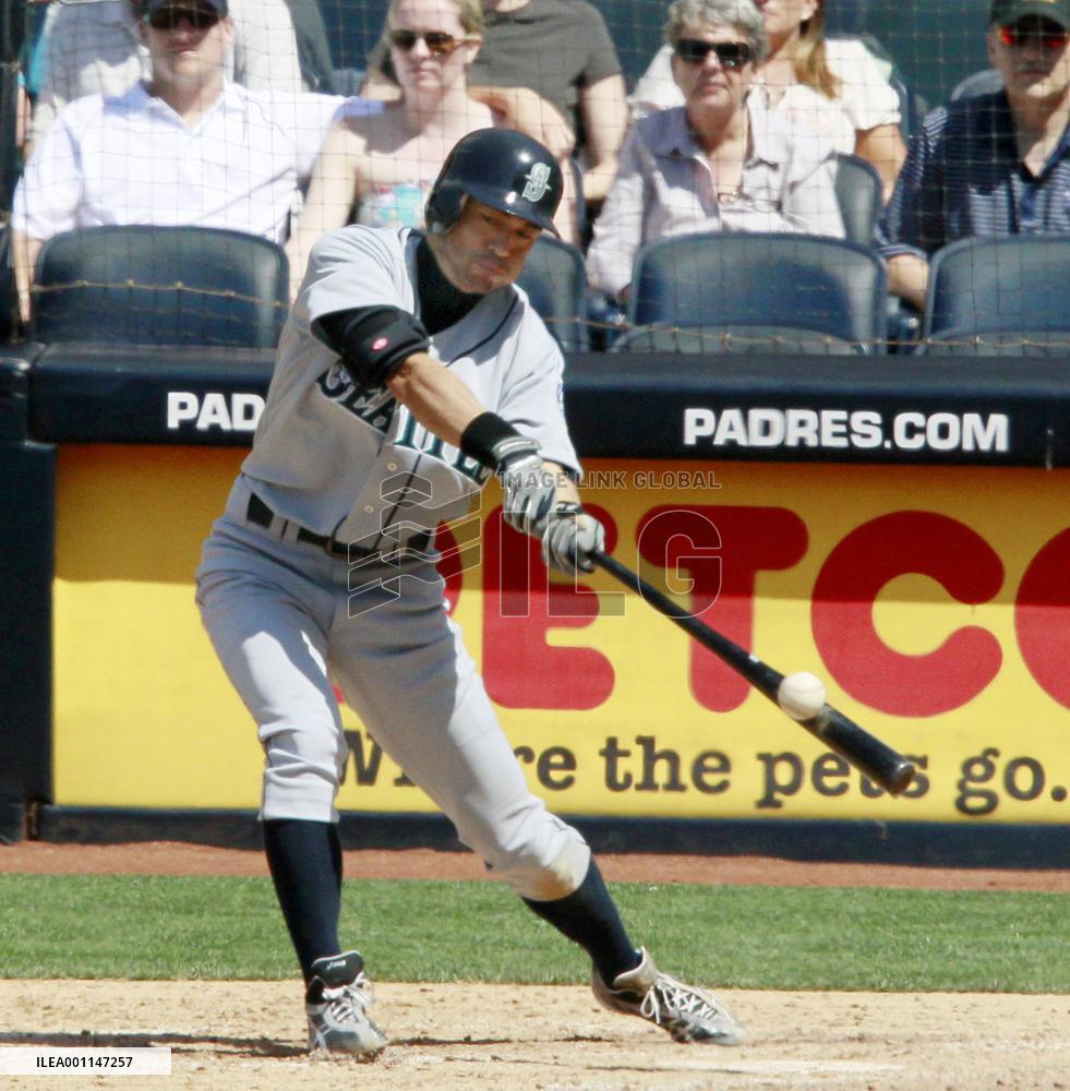 Seattle Mariners' Ichiro 1-for-4 against San Diego Padres