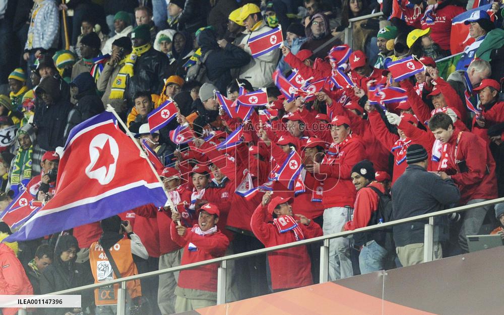 Brazil beat N. Korea 2-1 in World Cup Group G match