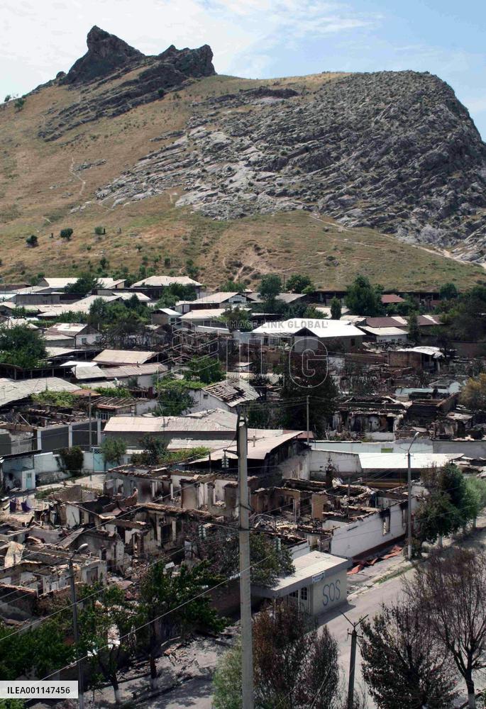 Uzbeks face misery after ethnic violence in Kyrgyzstan