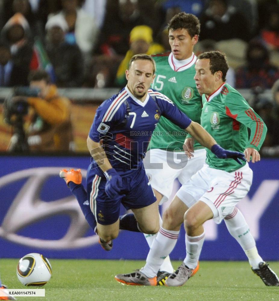 Mexico beat France