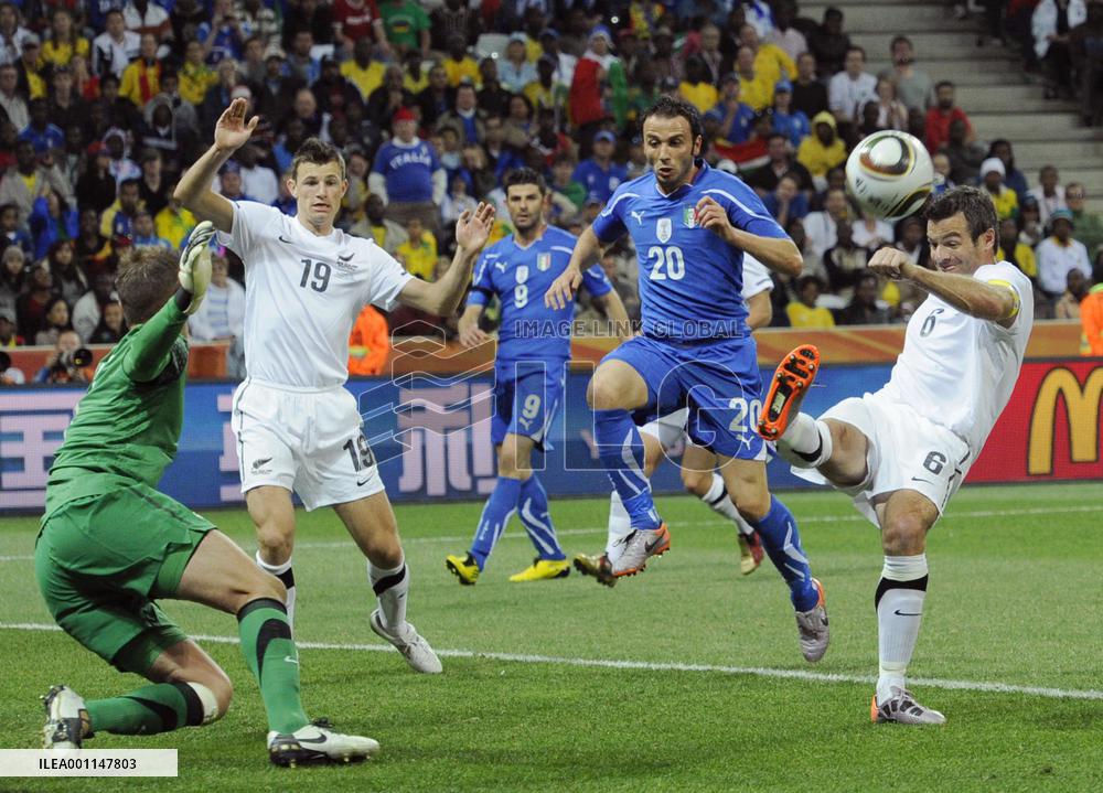 Italy, New Zealand draw 1-1 in World Cup Group F match