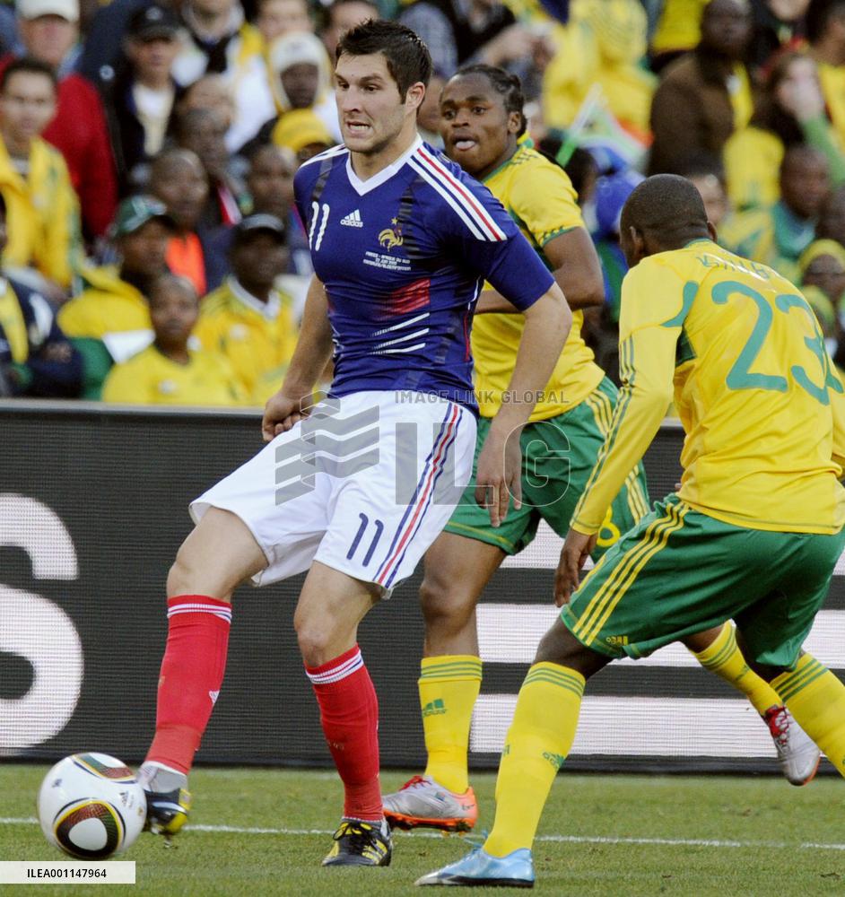 S.Africa beat France but both go out at World Cup