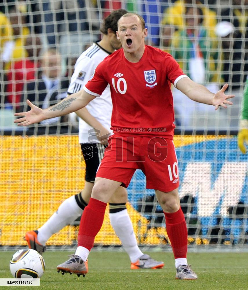 Germany vs England in 2nd round World Cup match