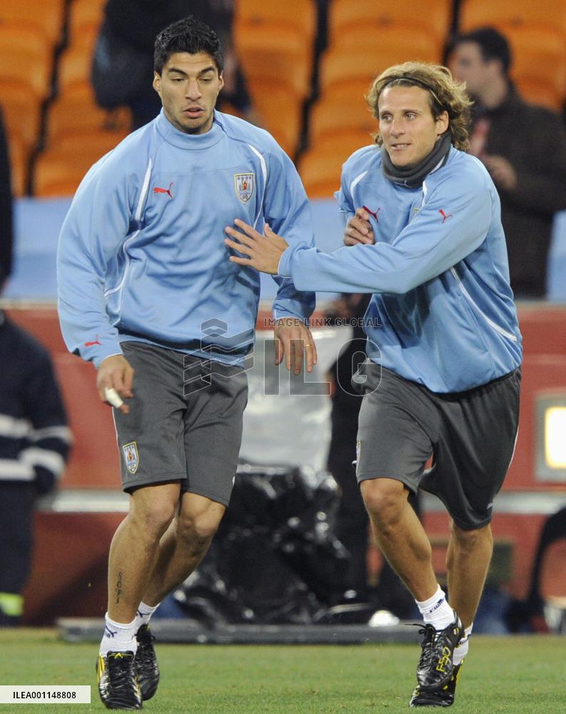 Uruguay vs Ghana in World Cup quarterfinal