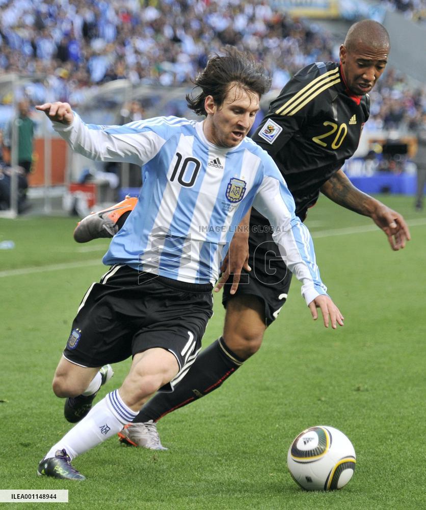 Germany thrash Argentina 4-0