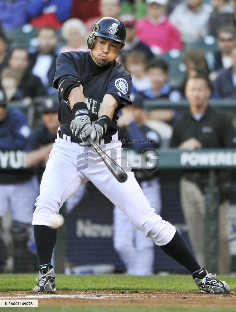 Seattle Mariners' Ichiro 1-for-5 against Kansas City Royals