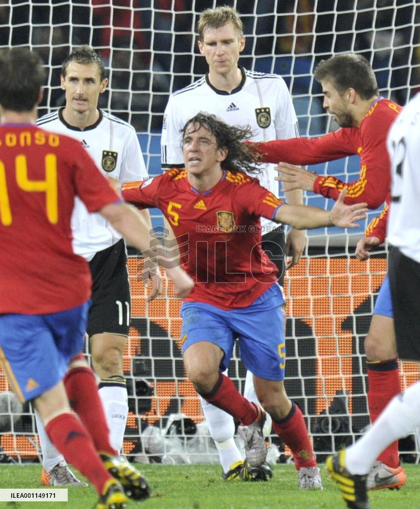 Spain beat Germany to reach World Cup final