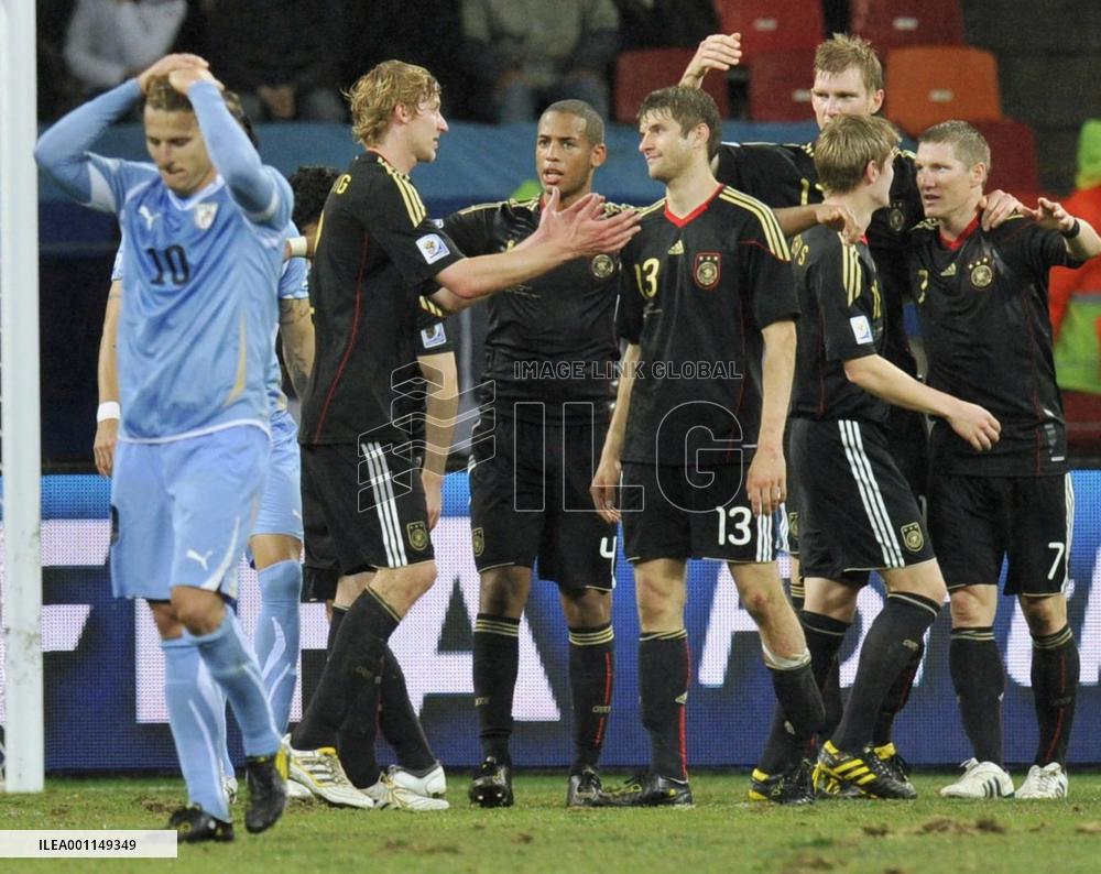 Germany take bronze as they beat Uruguay 3-2