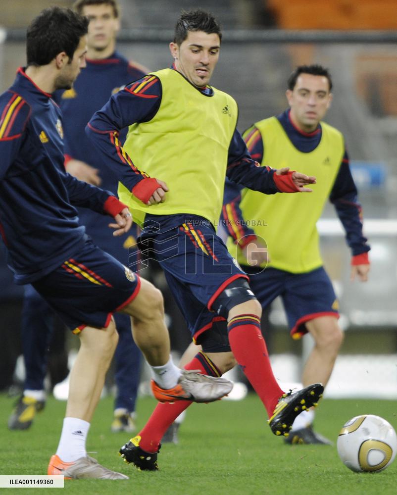 Spain prepares for World Cup final