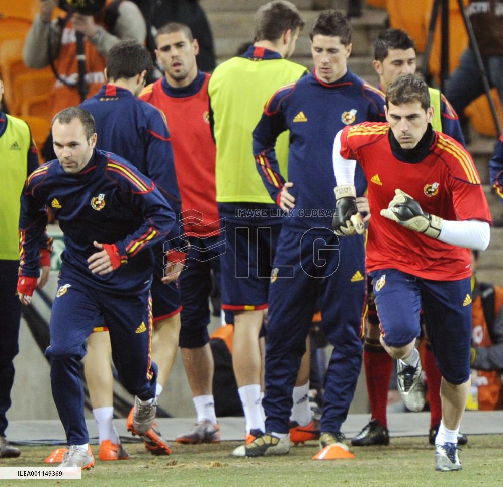 Spain prepares for World Cup final