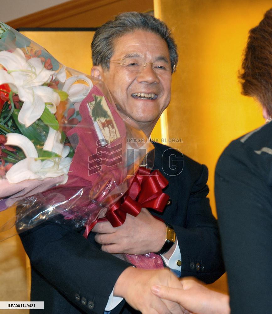 Defense Minister Kitazawa secures reelection