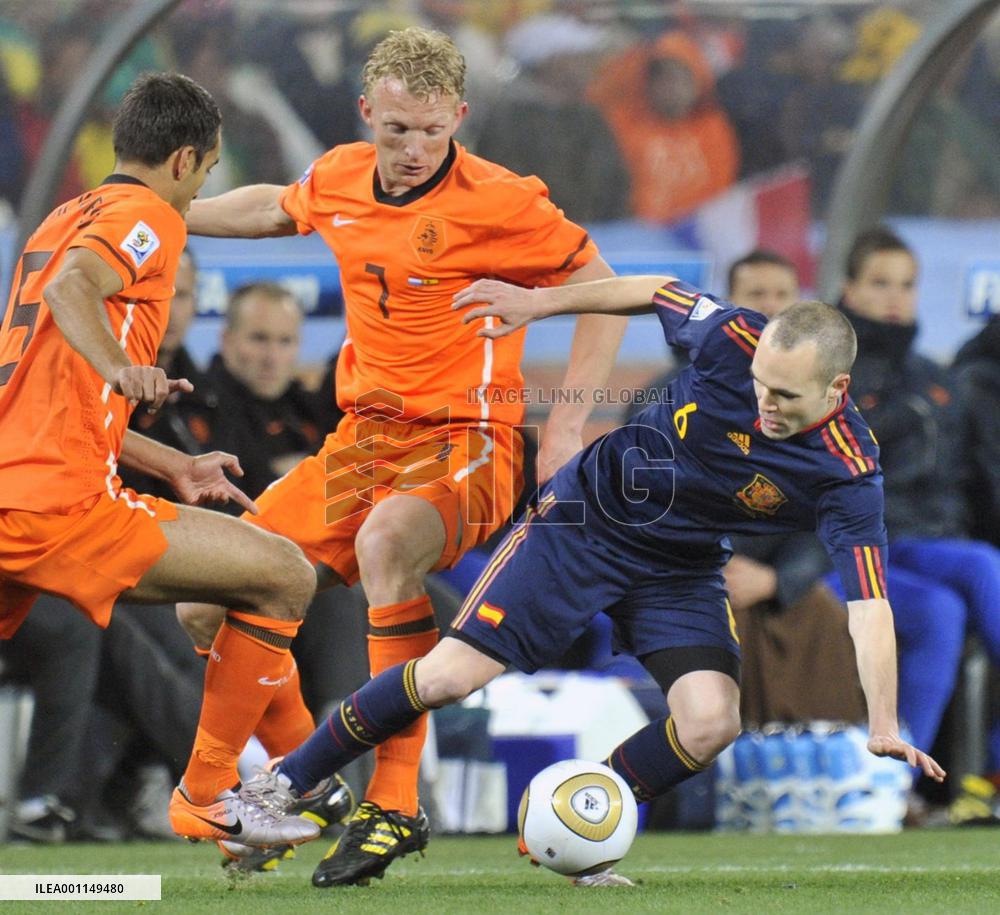 Spain beat Netherlands to win World Cup