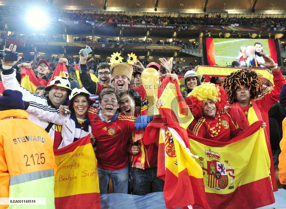 Spain beat Netherlands to win World Cup