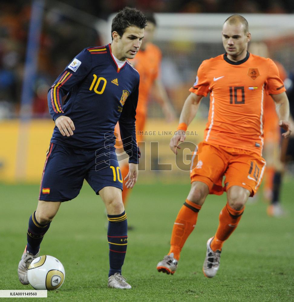 Spain beat Netherlands to win World Cup