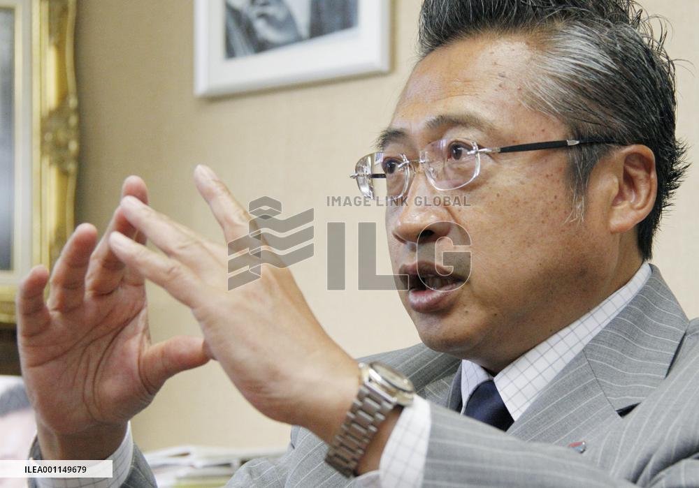 Your Party's Watanabe dismisses Kan's call for sales tax debate