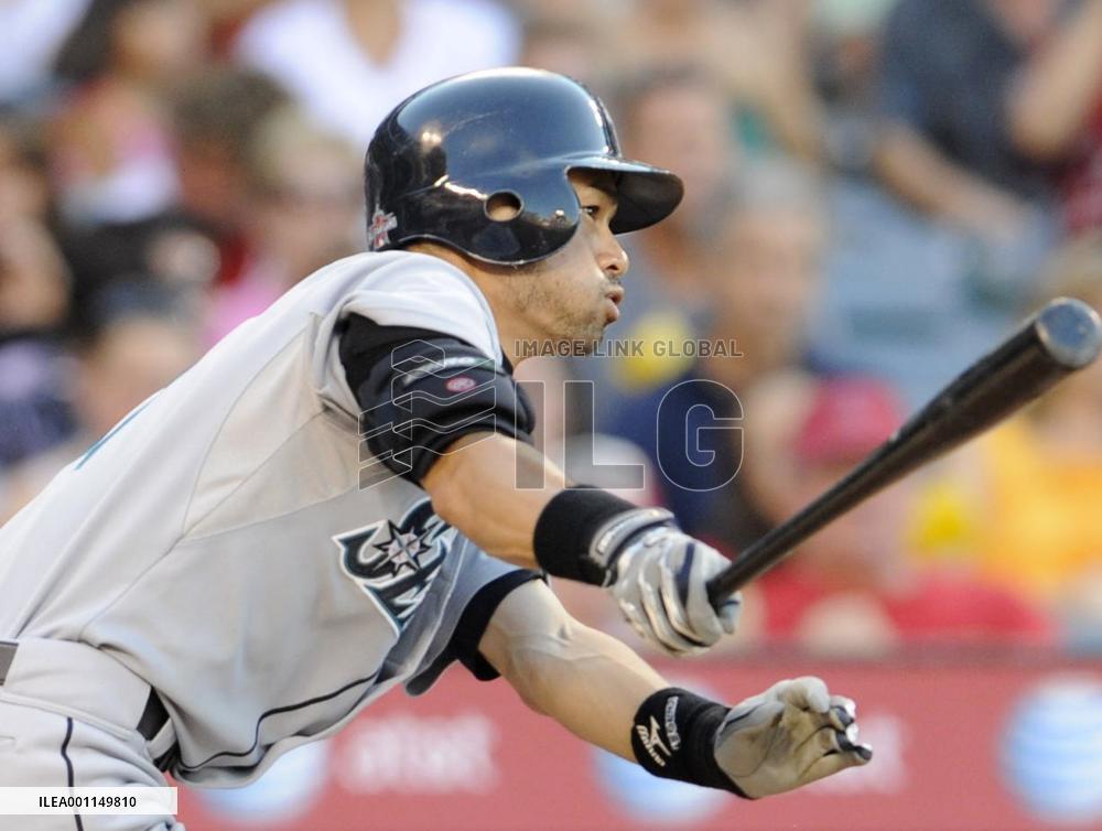 Mariners' Ichiro 1-for-4 against Angels