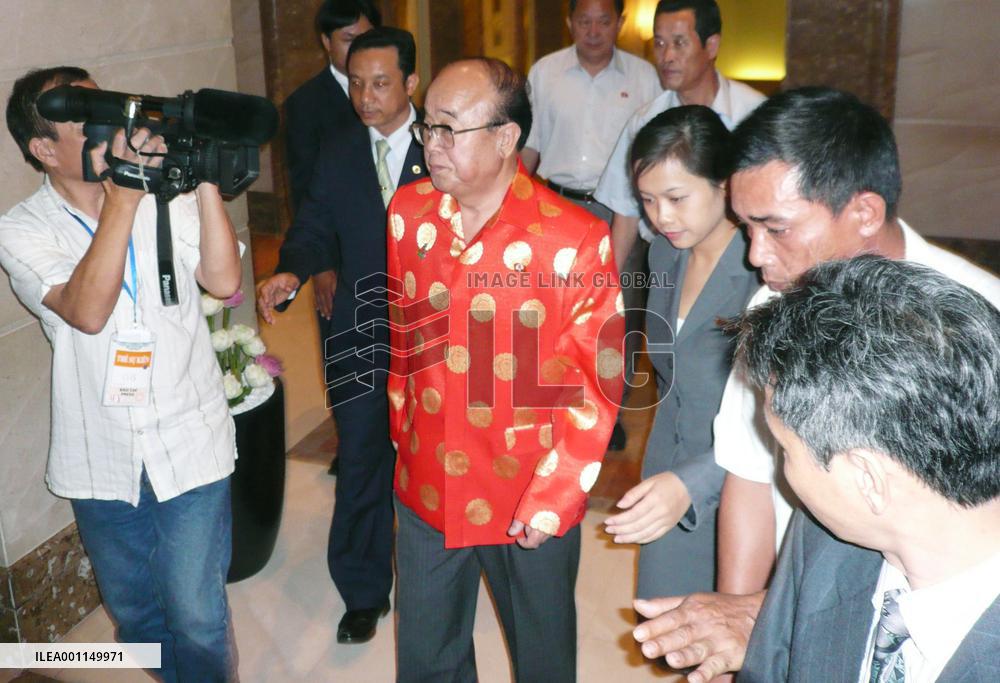 N. Korean Foreign Minister Pak in Hanoi