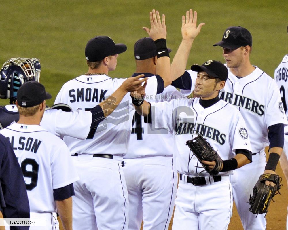 Mariners beats Red Sox