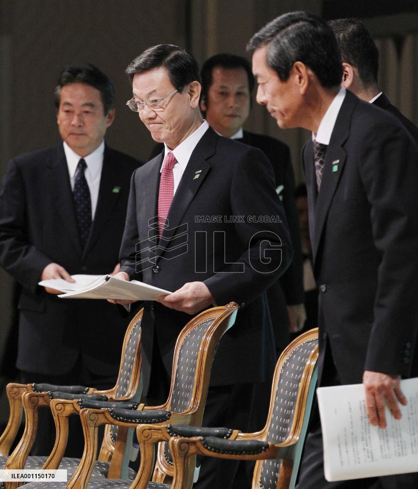 Panasonic to make 2 subsidiaries wholly owned units