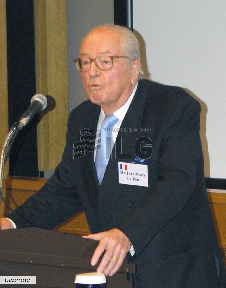 European nationalists visit Japan