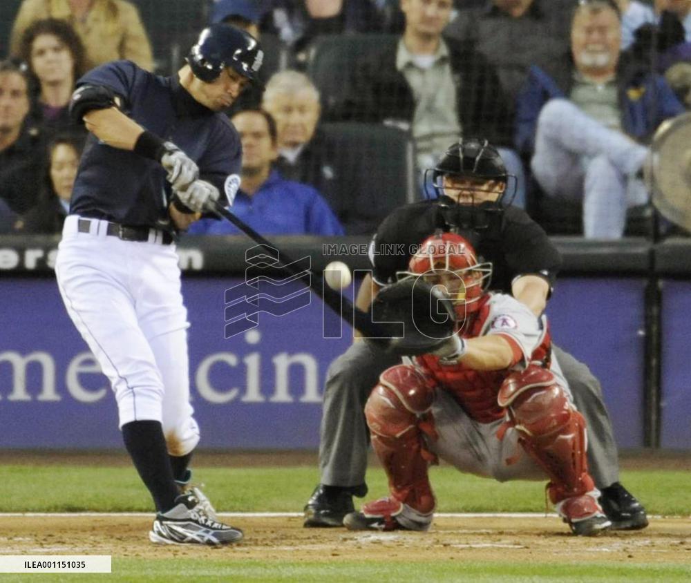 Mariners' Ichiro vs. Angels