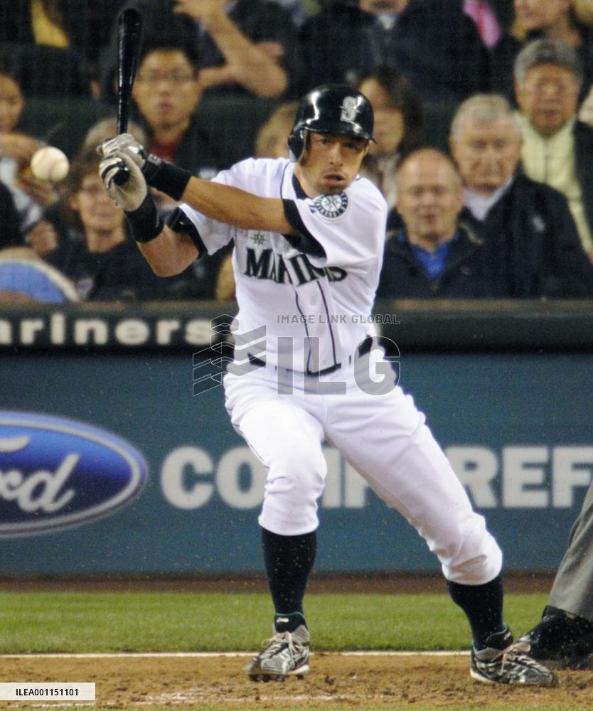 Mariners' Ichiro vs. Angels