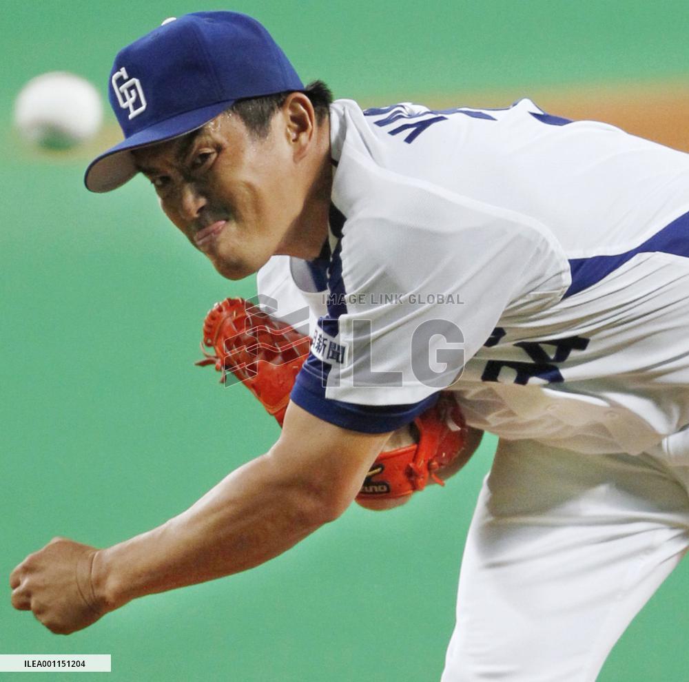 Veteran Yamamoto pitches shutout against Giants