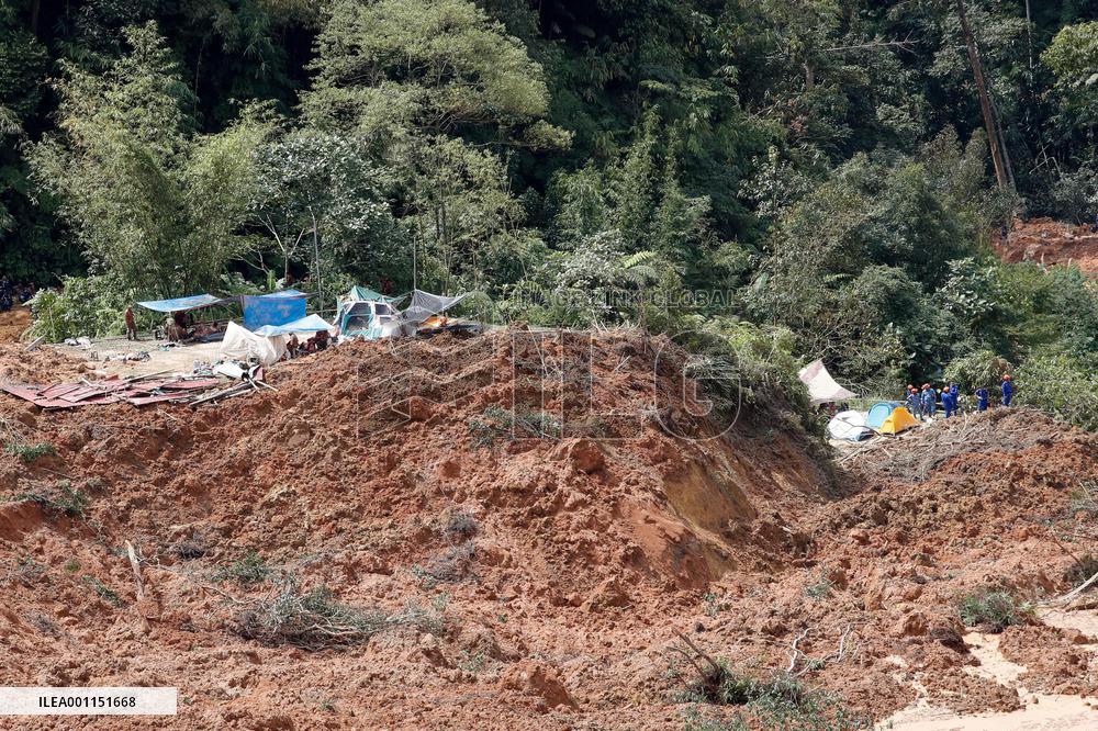 MALAYSIA-BATANG KALI-LANDSLIDE