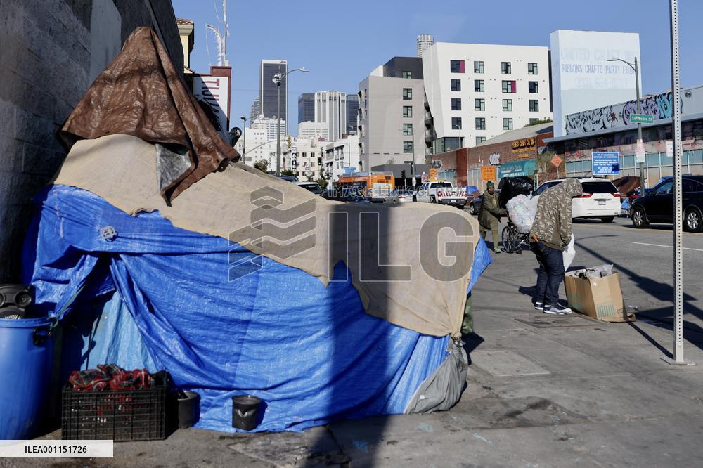 U.S.-LOS ANGELES-HOMELESS PEOPLE
