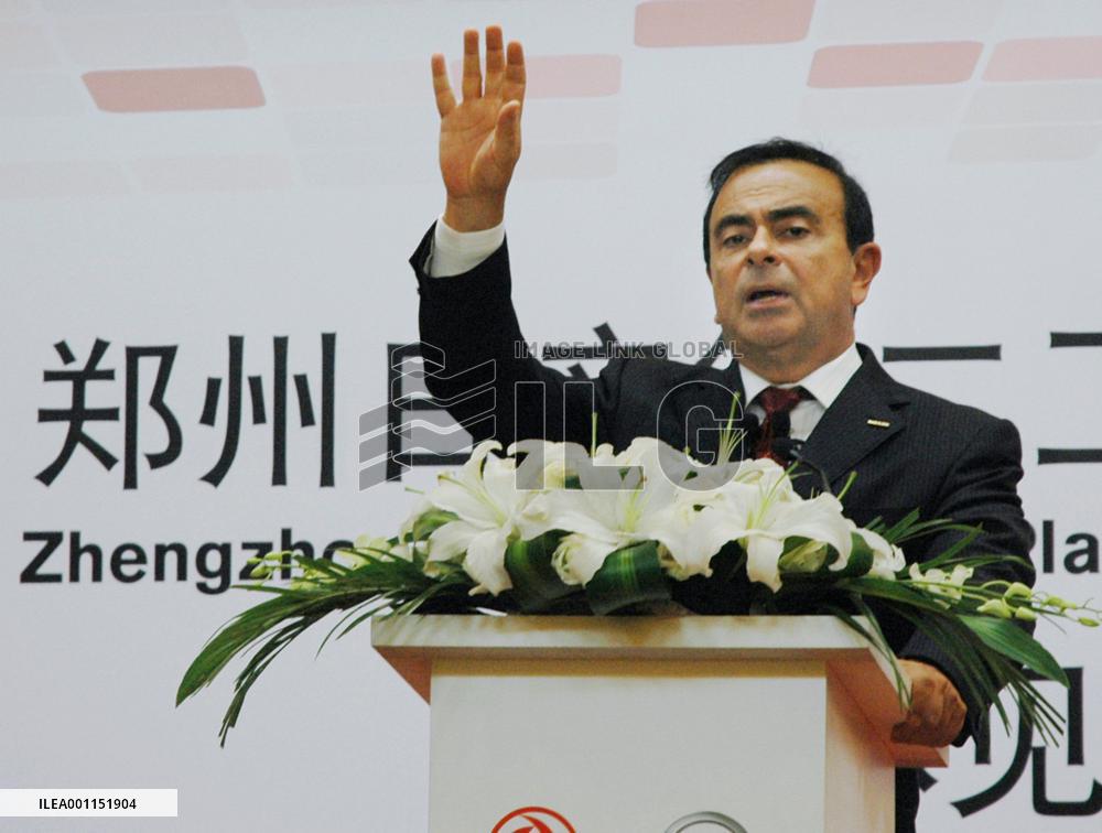 Nissan's Ghosn in China