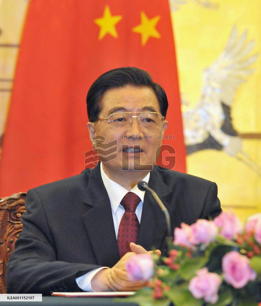 China, Russia vow to boost strategic partnership