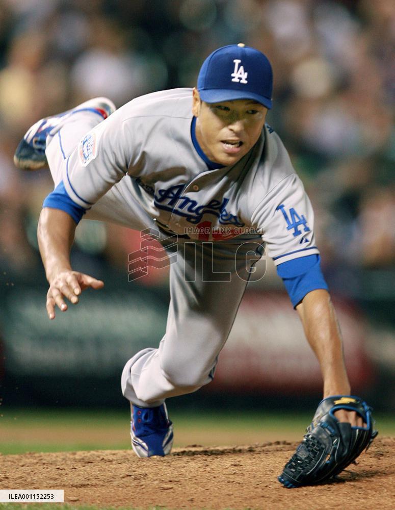 Kuroda plays against Rockies