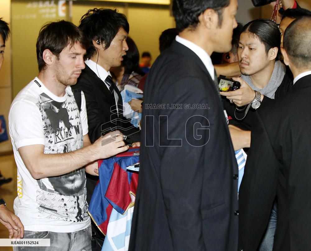 Messi arrives in Japan for Japan vs. Argentina friendly