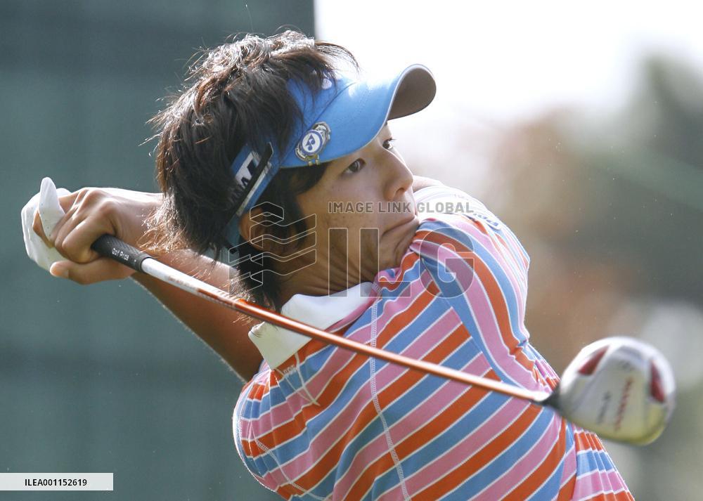 Ishikawa in 2nd round of Canon Open