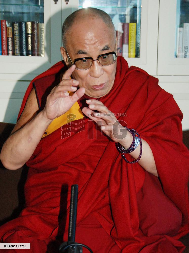 Dalai Lama says 'right person' chosen for Nobel Prize