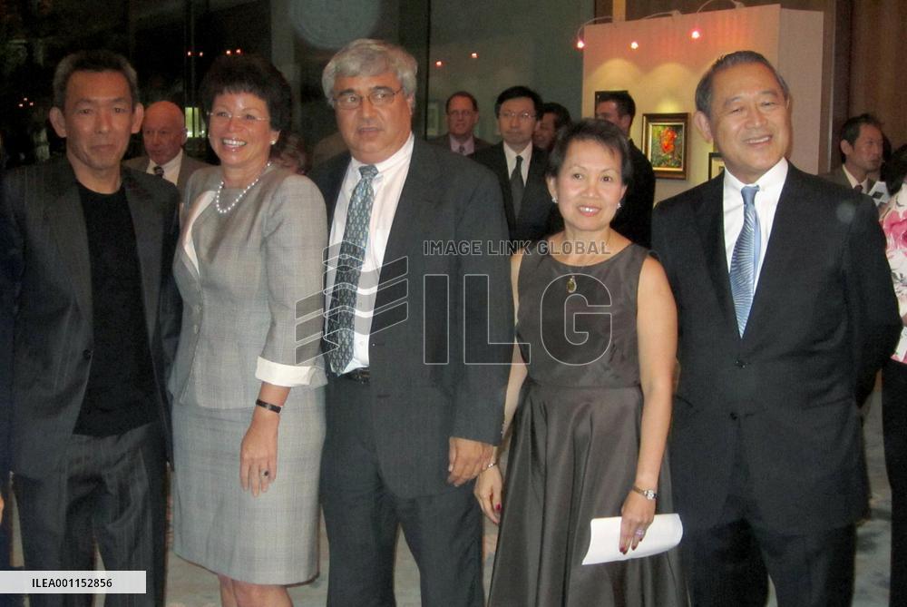 New White House chief of staff Rouse with Japan envoy