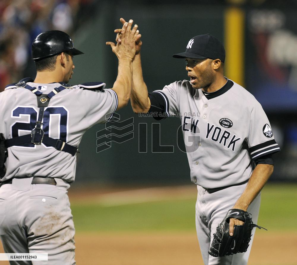 Yankees rallies past Rangers