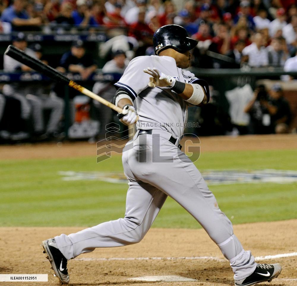 Yankees rally past Rangers