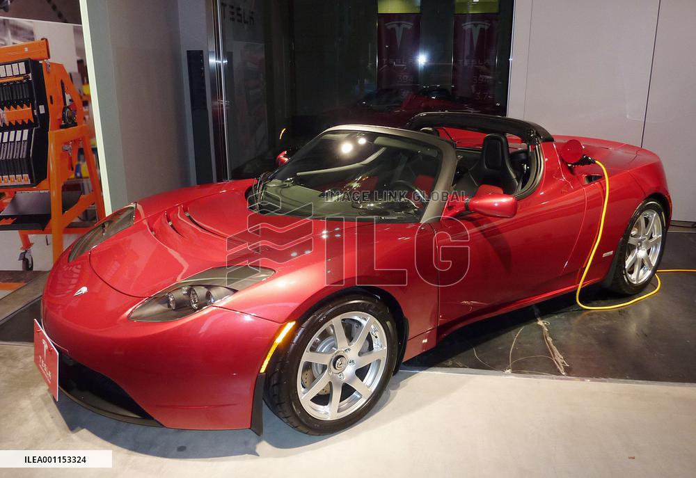 Tesla Motors' sports car Roadster