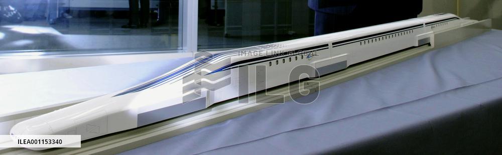 JR Tokai unveils design of new maglev cars
