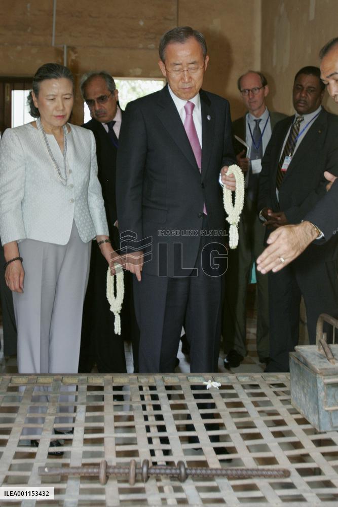 U.N. chief in Cambodia
