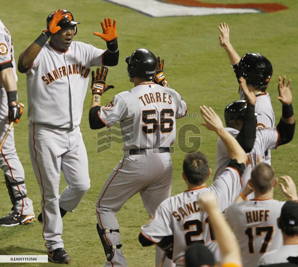 Giants win World Series