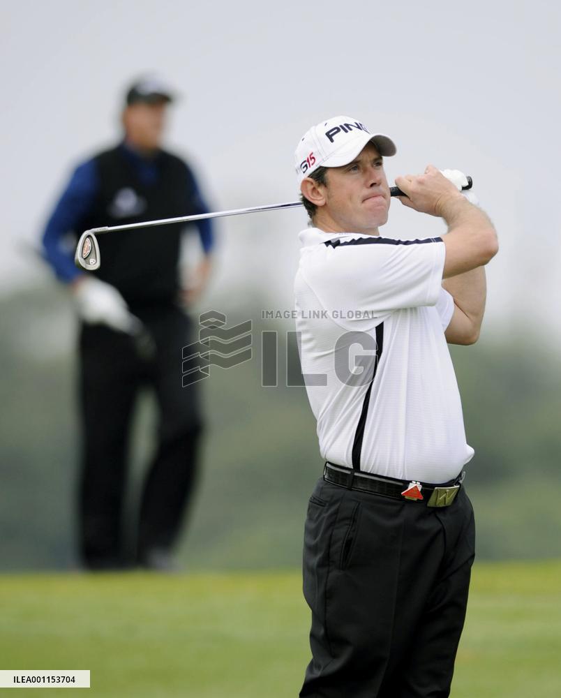 Westwood plays HSBC Champions