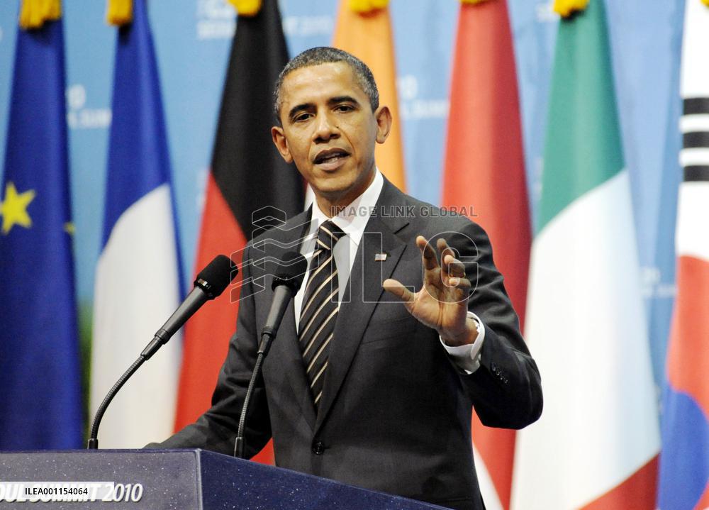 Obama at G-20 summit in Seoul