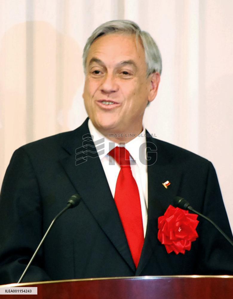 Chilean president thanks Japanese firms for supporting miners