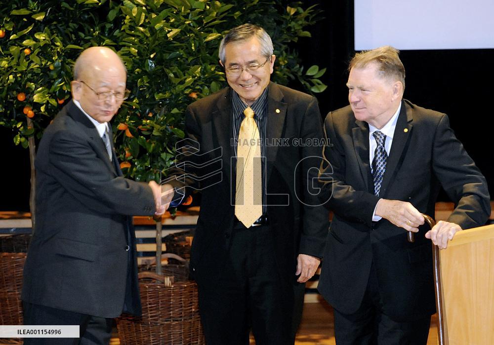 Nobel laureates in chemistry give lectures