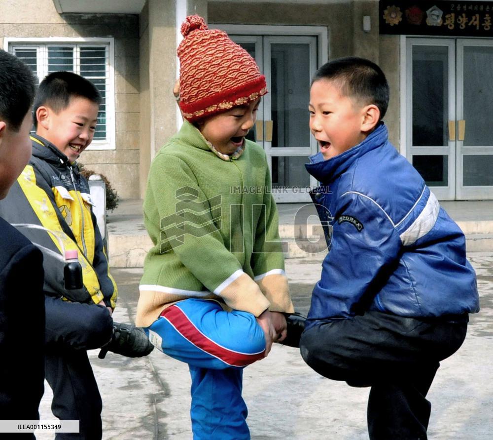 Children in Pyongyang