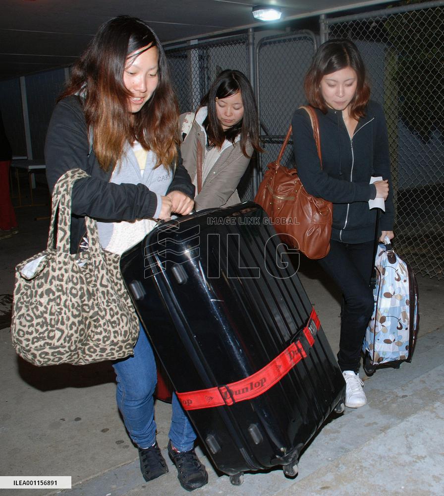 Japanese in New Zealand evacuate to shelter