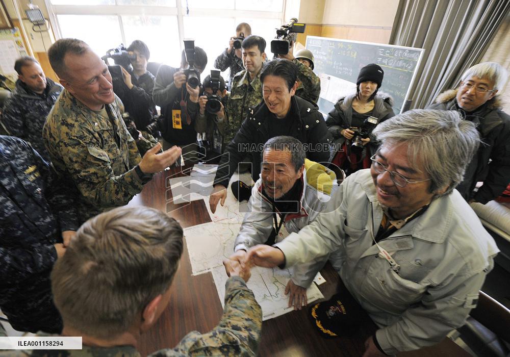 Oshima islanders thank U.S. military for relief efforts
