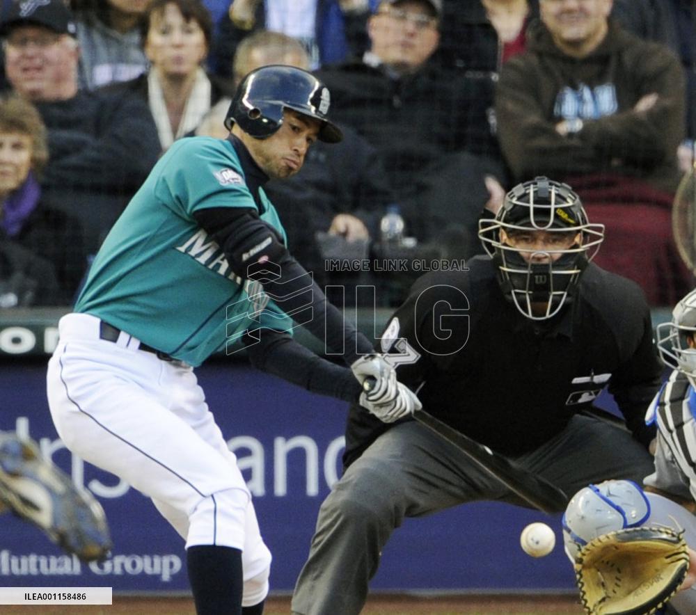 Ichiro against Blue Jays